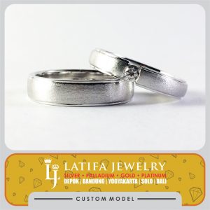 bikin cincin nikah couple pasangan tunangan lamaran platinum platina kadar murah model bentuk jual toko bontang jogja depok bandung solo bali magelang depok jakarta